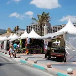 Seafront With Parking - Magnolia Apartman