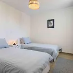 Apartman Seafront With Parking - Magnolia *